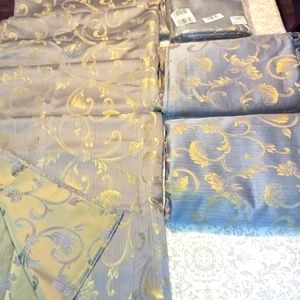 JC Penney Home Collection Window Valance/Scarfs